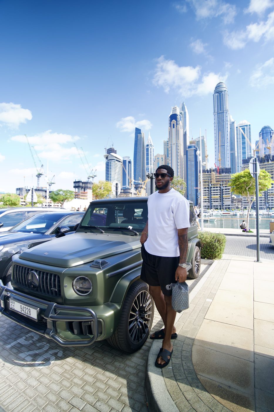 Living and traveling freely after building an online brand